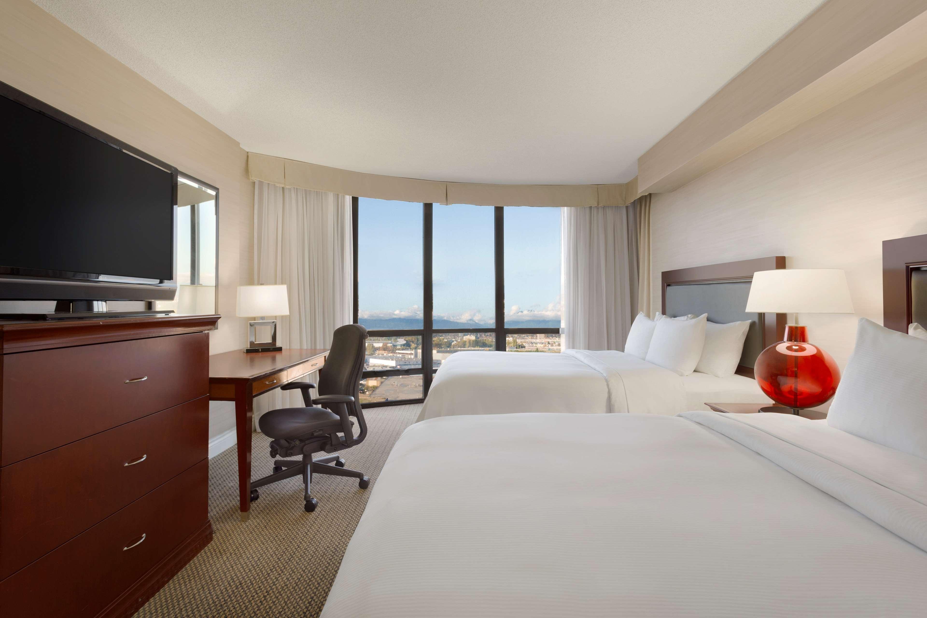 Hilton Vancouver Airport Richmond Exterior foto